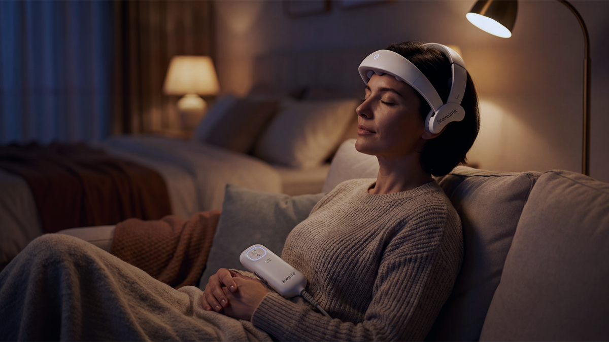 Brainlume wearable near-infrared light headset